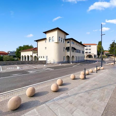 Toscanina Garni Hotel Dobrovo Zewnętrze zdjęcie