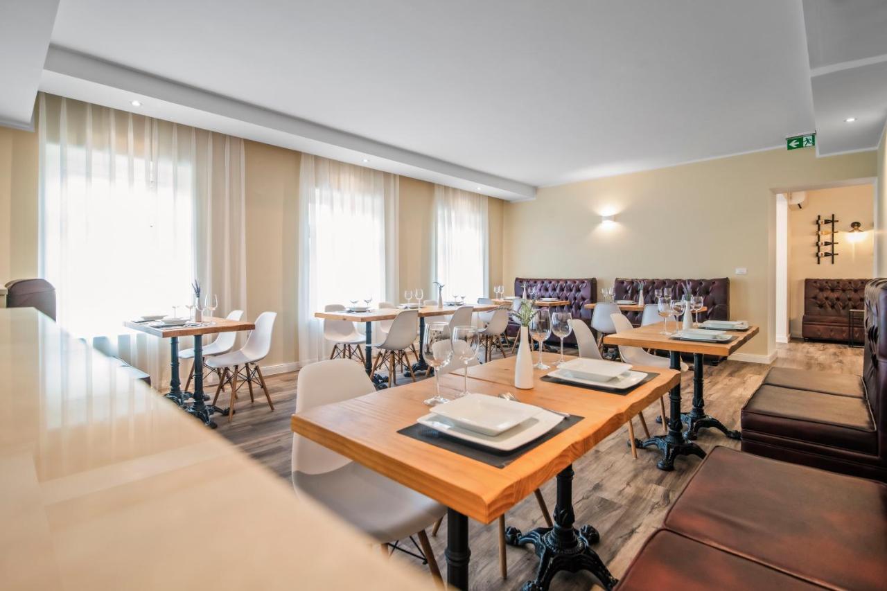 Toscanina Garni Hotel Dobrovo Zewnętrze zdjęcie
