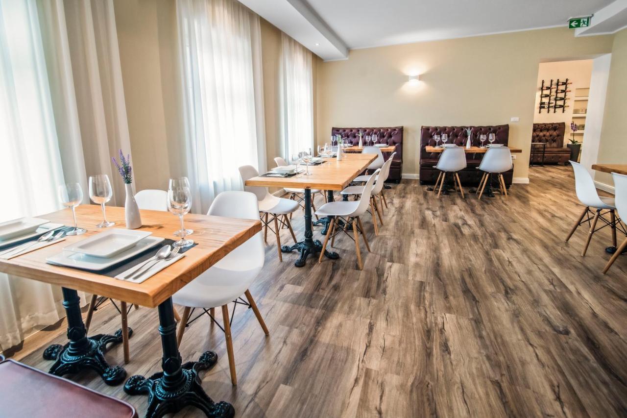 Toscanina Garni Hotel Dobrovo Zewnętrze zdjęcie